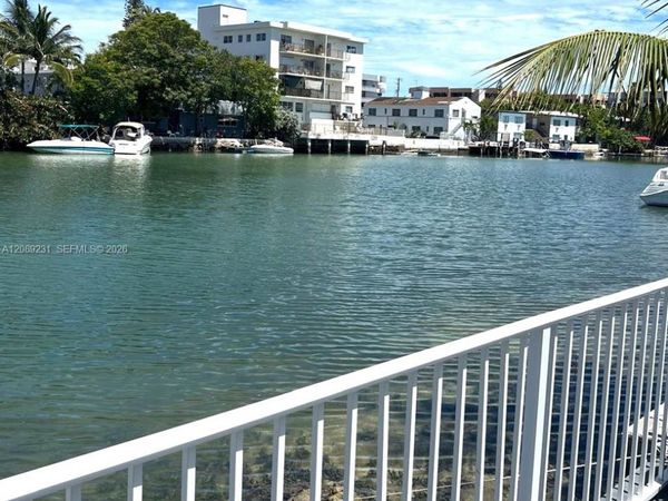 8271 Crespi Blvd , Unit 5, Miami Beach, FL 33141