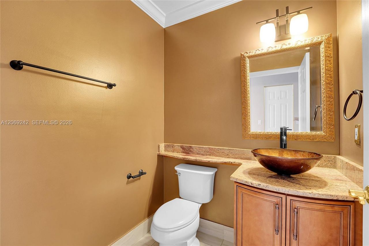 1905 Capeside Cir , Unit 1905, Wellington, FL 33414 Photo