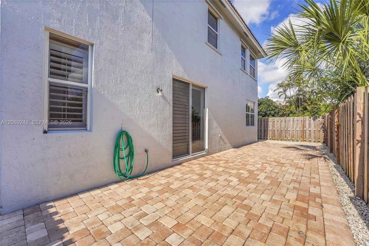 1905 Capeside Cir , Unit 1905, Wellington, FL 33414 Photo