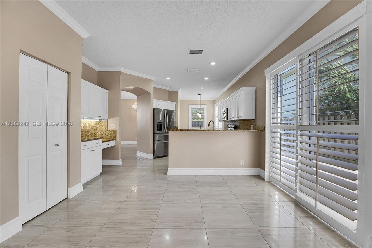 1905 Capeside Cir , Unit 1905, Wellington, FL 33414 Photo