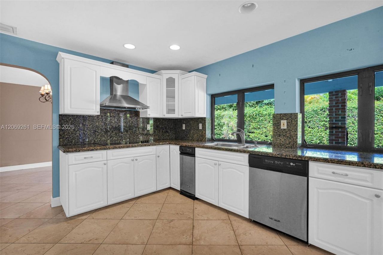 8560 SW 85th Ave, Miami, FL 33143 Photo