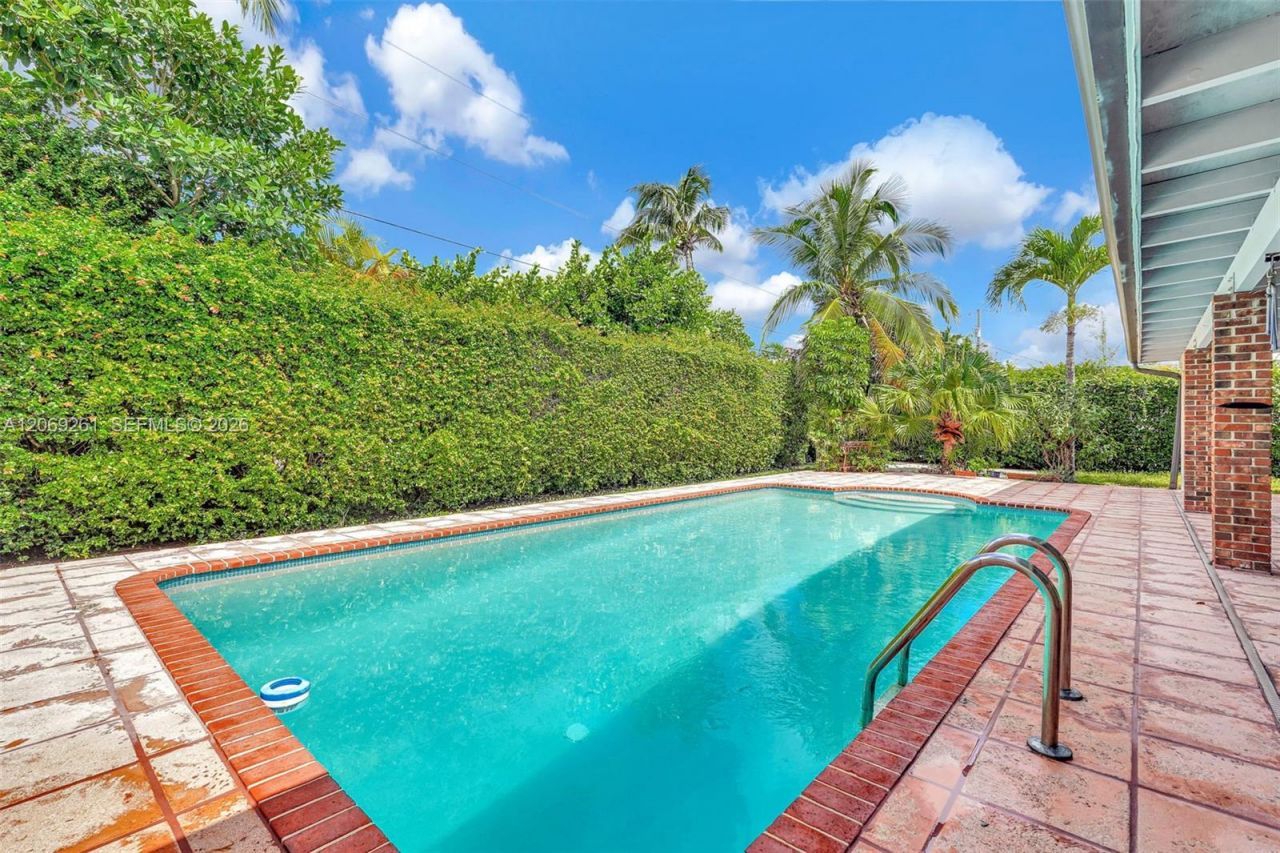 8560 SW 85th Ave, Miami, FL 33143 Photo