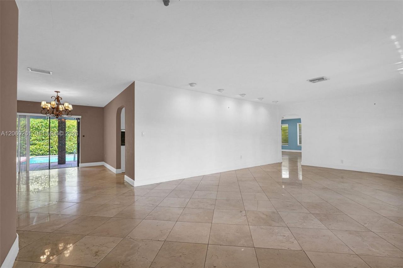 8560 SW 85th Ave, Miami, FL 33143 Photo