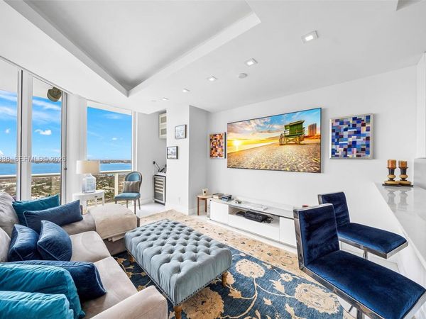 4779 Collins Ave , Unit PH4306, Miami Beach, FL 33140