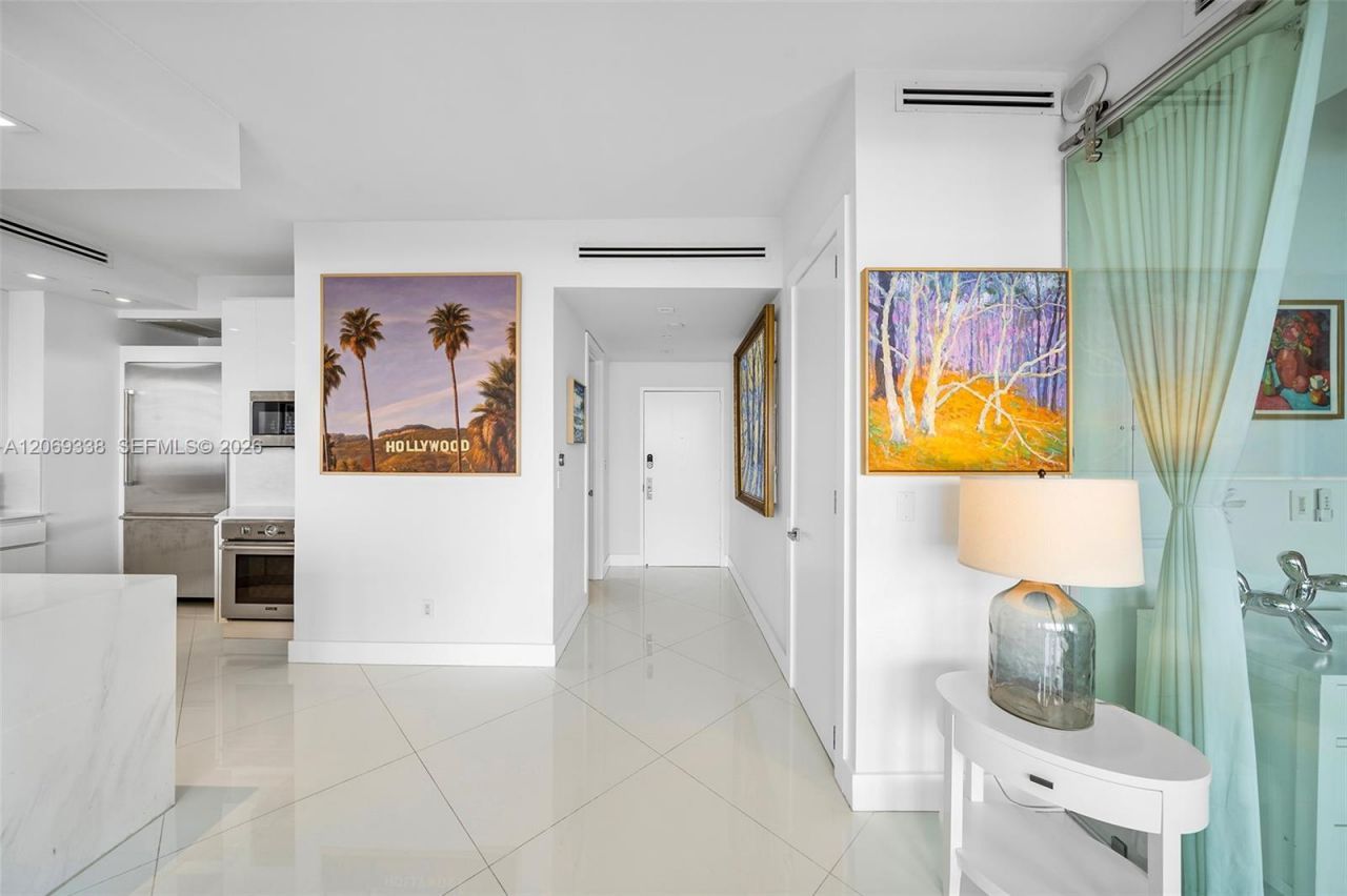 4779 Collins Ave , Unit PH4306, Miami Beach, FL 33140 Photo