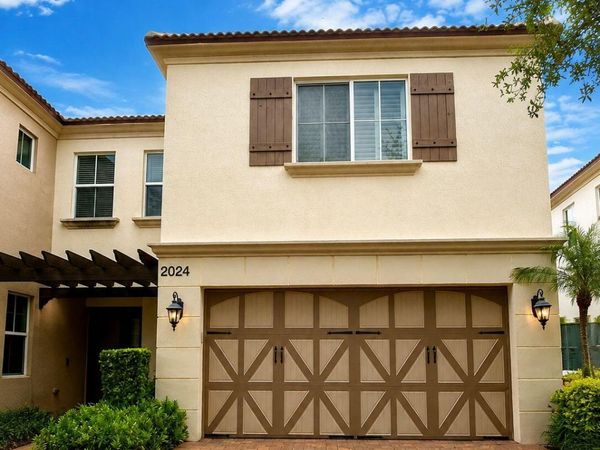 2024 FOXTAIL VIEW Court, West Palm Beach, FL 33411