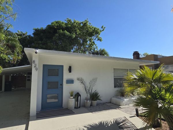 829 Macy Street, West Palm Beach, FL 33405