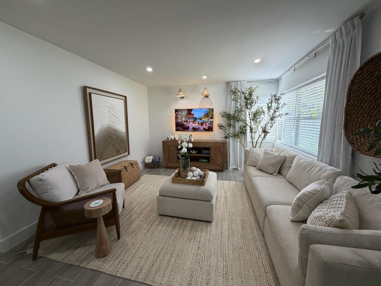 829 Macy Street, West Palm Beach, FL 33405 Photo