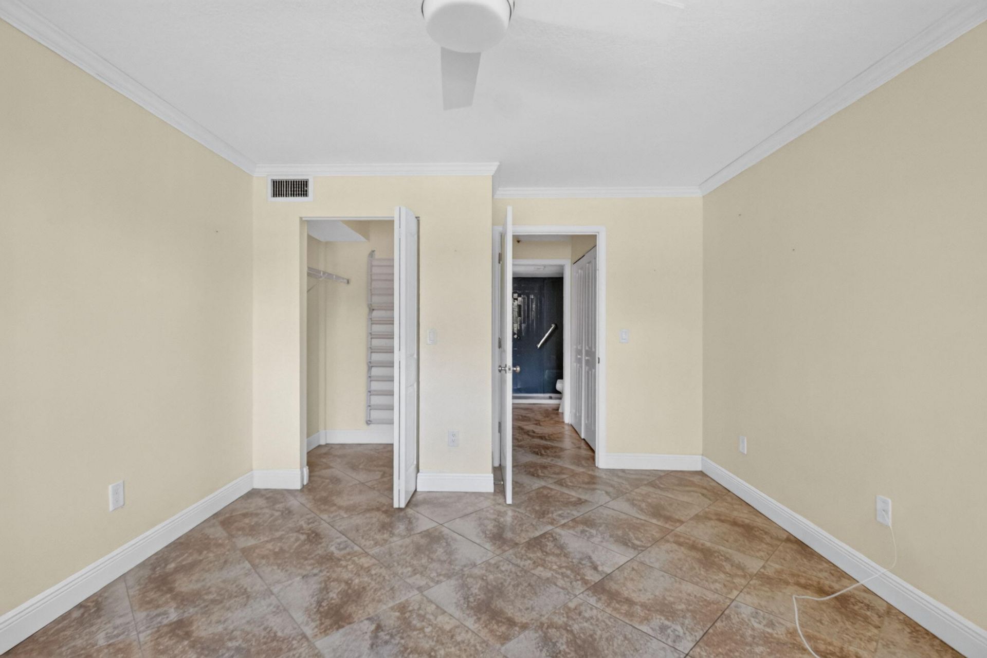 110 Yacht Club Way, Unit 103, Hypoluxo, FL 33462 Photo