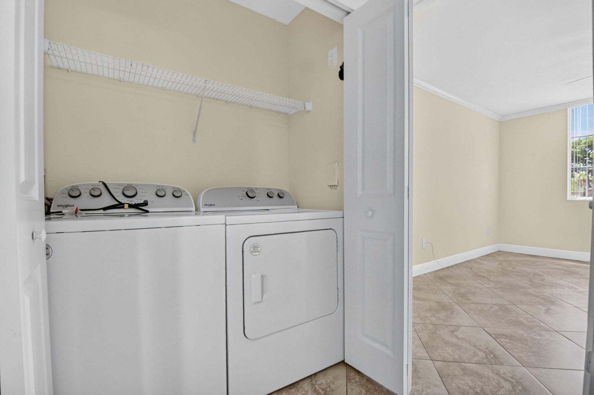 110 Yacht Club Way, Unit 103, Hypoluxo, FL 33462 Photo