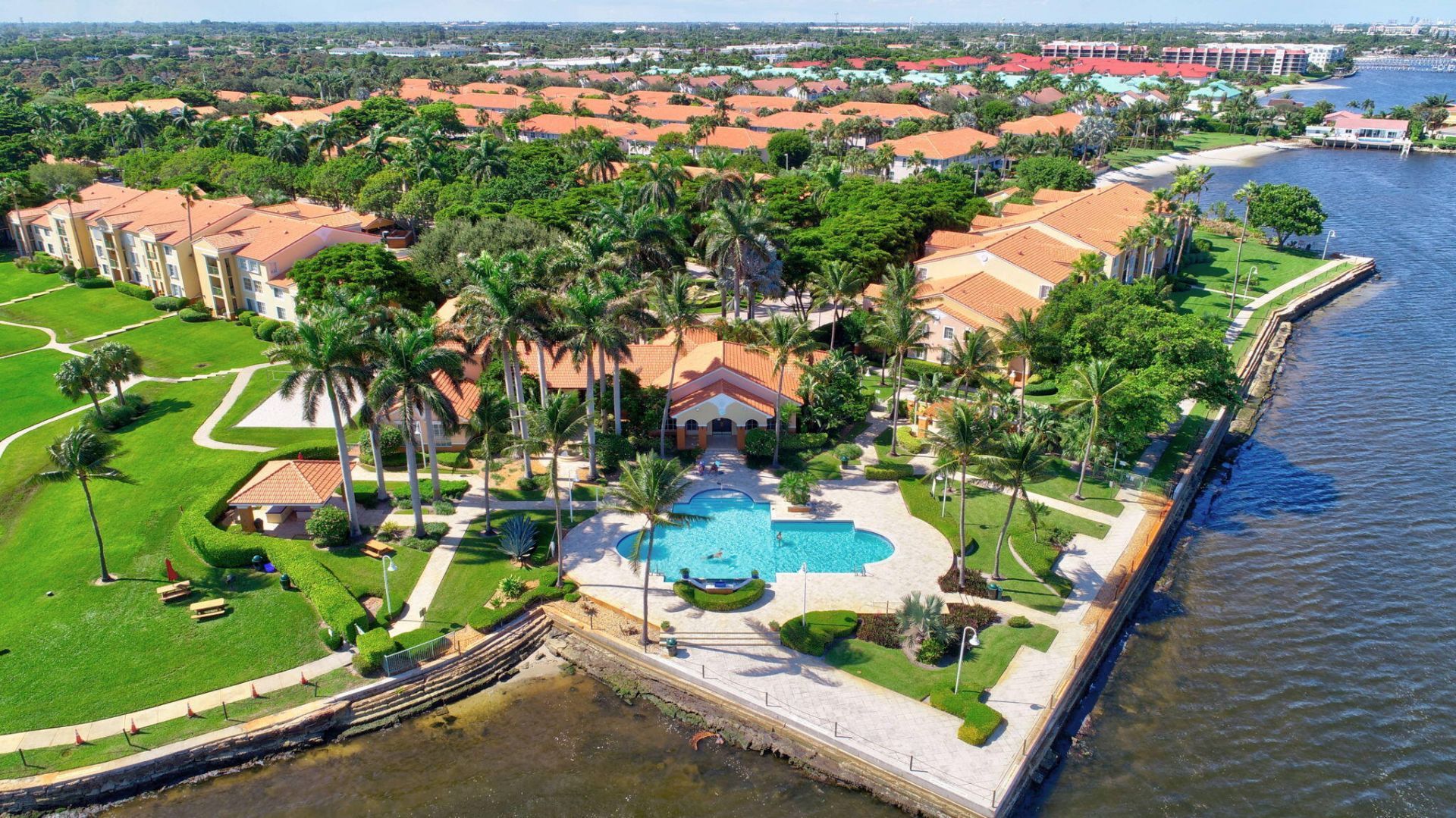 110 Yacht Club Way, Unit 103, Hypoluxo, FL 33462 Photo