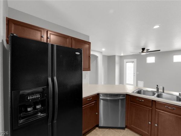 7470 Margollini Street , Las Vegas, NV 89148