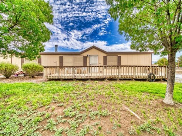 2050 Debbie Court, Pahrump, NV 89048