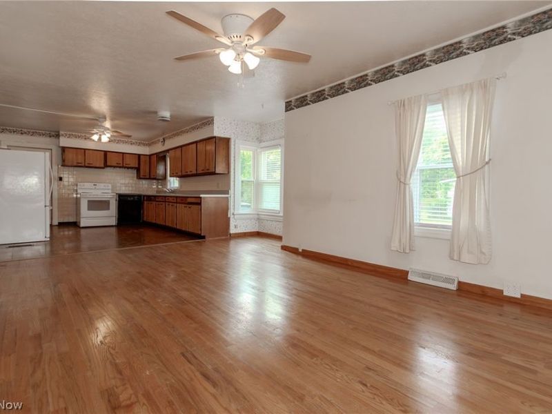 310 Marion Avenue, Painesville, OH 44077 Photo 5