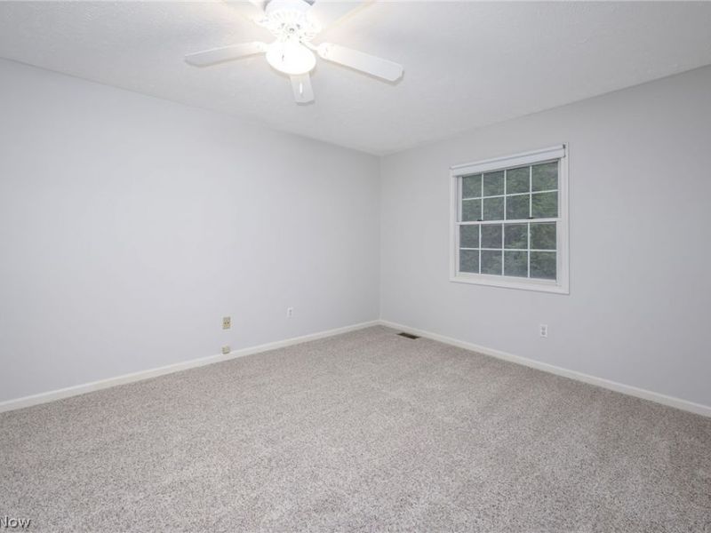 2036 Jennifer Street, Akron, OH 44313 Photo 20