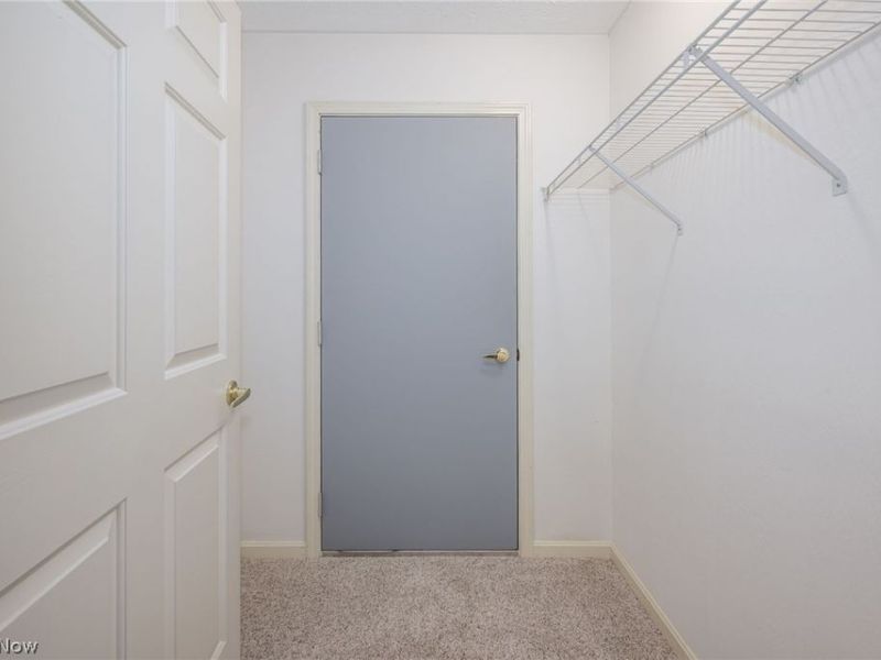 2036 Jennifer Street, Akron, OH 44313 Photo 22