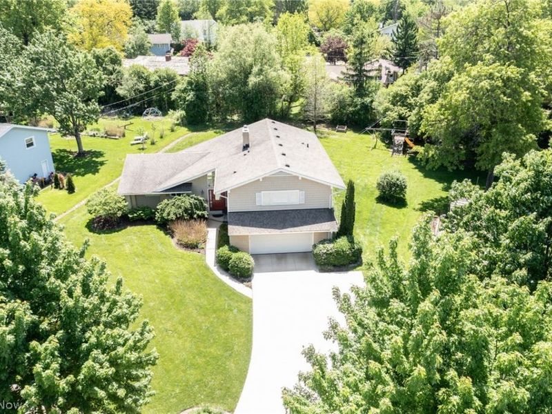 24602 Hawthorne Drive, Beachwood, OH 44122 Photo 11