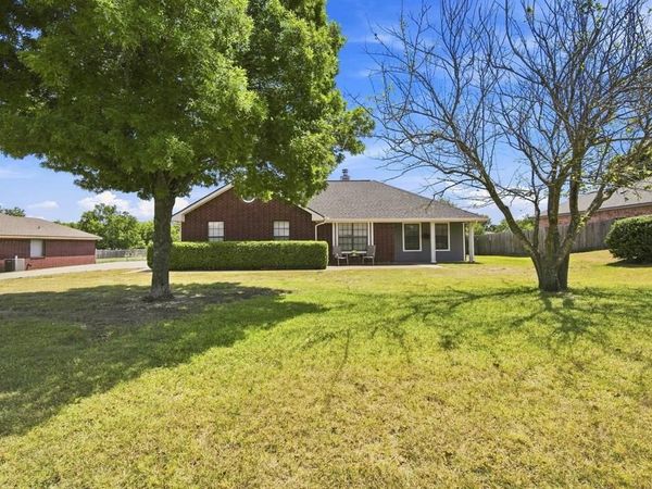 316 Janis Lane, Waxahachie, TX 75165