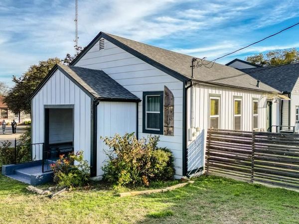 405 S Bowie Drive, Weatherford, TX 76086