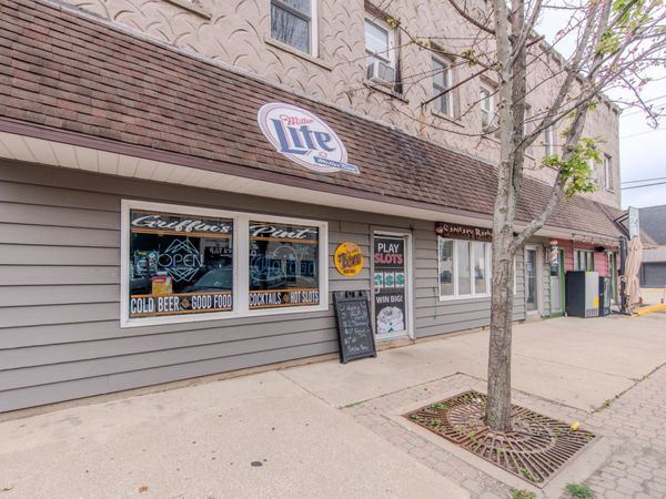 119 W Washington Street , Morris, IL 60450
