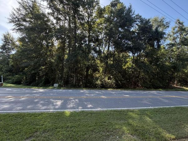 8120 Daisy Vestry Road, Biloxi, MS 39532