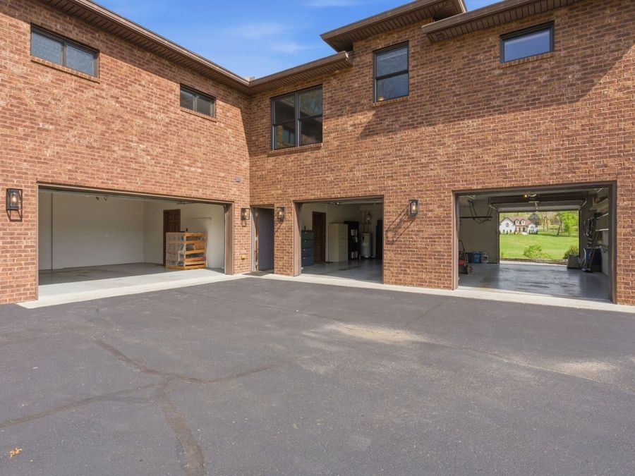 Property Image 77
