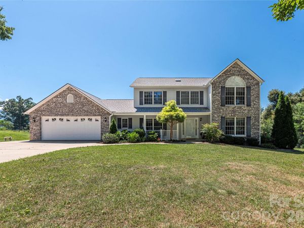 35 Forest Knoll Drive , Weaverville, NC 28787