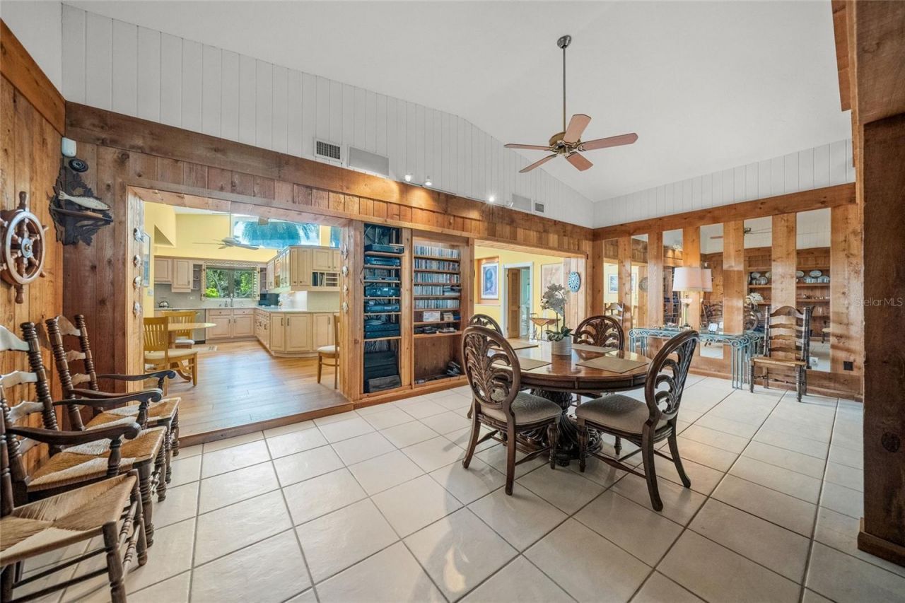 7616 Cove Terrace, Sarasota, FL 34231 Photo