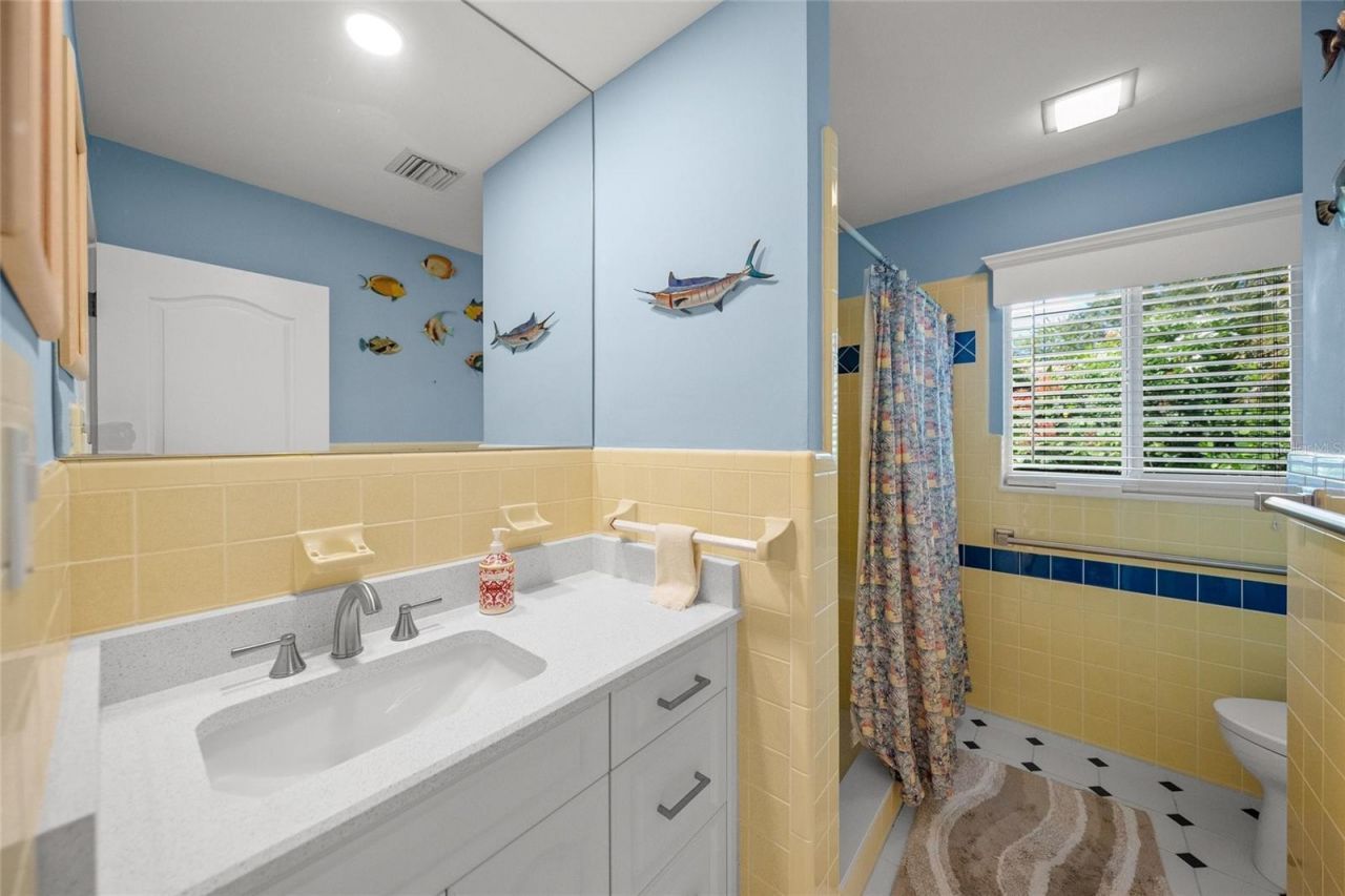 7616 Cove Terrace, Sarasota, FL 34231 Photo