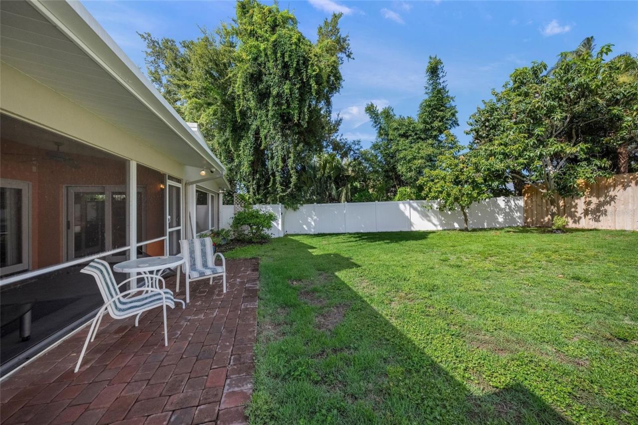 7616 Cove Terrace, Sarasota, FL 34231 Photo