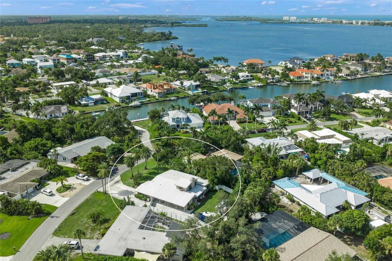 7616 Cove Terrace, Sarasota, FL 34231 Photo