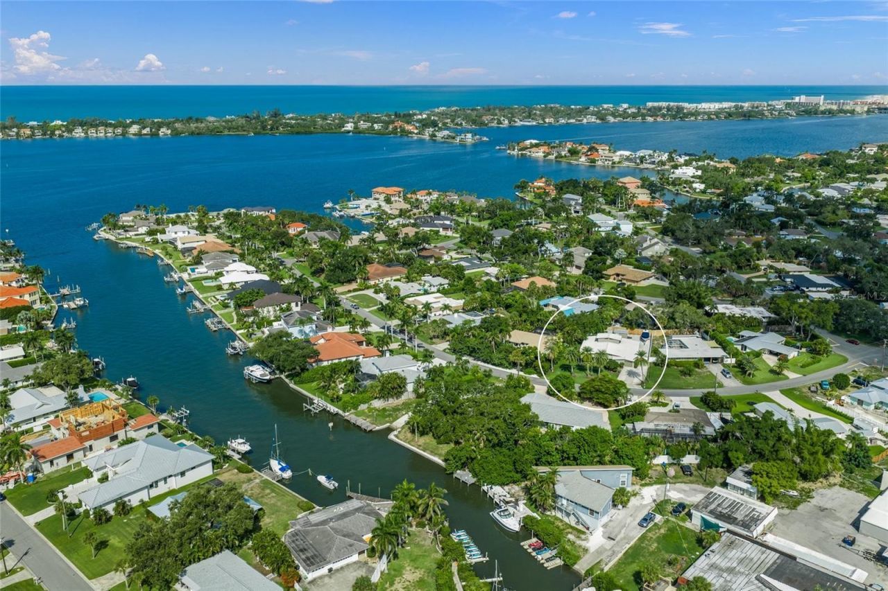 7616 Cove Terrace, Sarasota, FL 34231 Photo