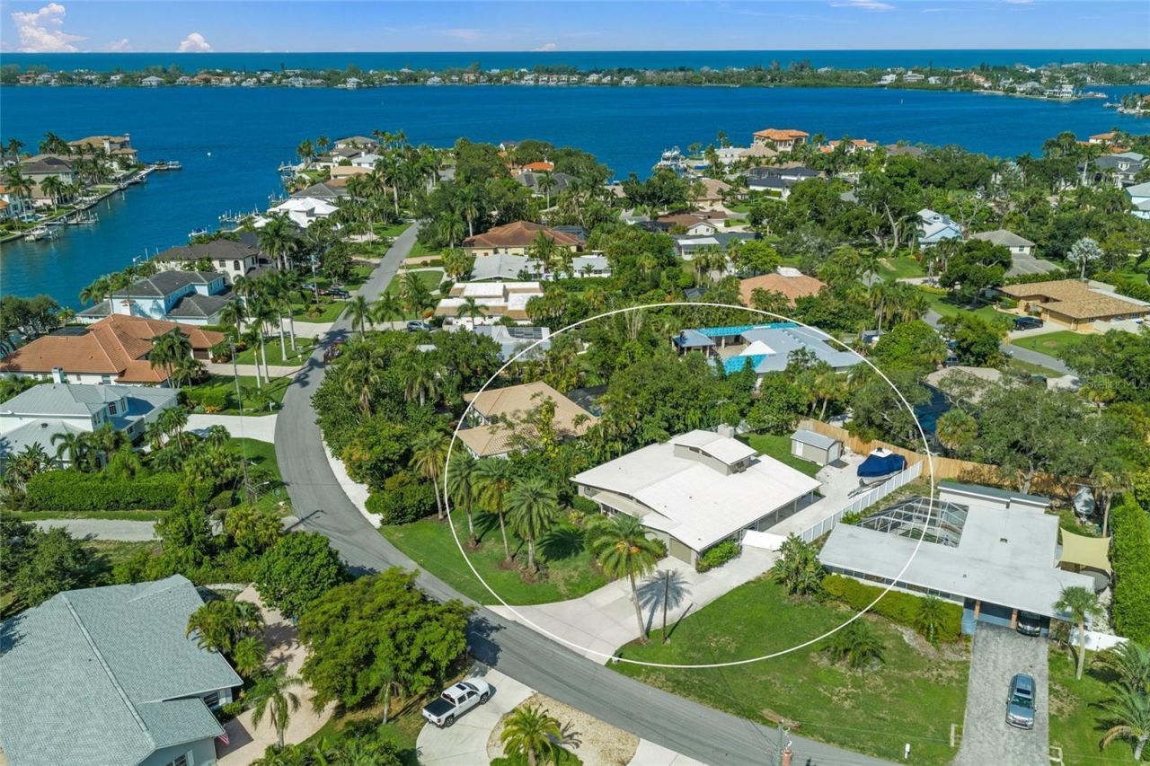 7616 Cove Terrace, Sarasota, FL 34231 Photo