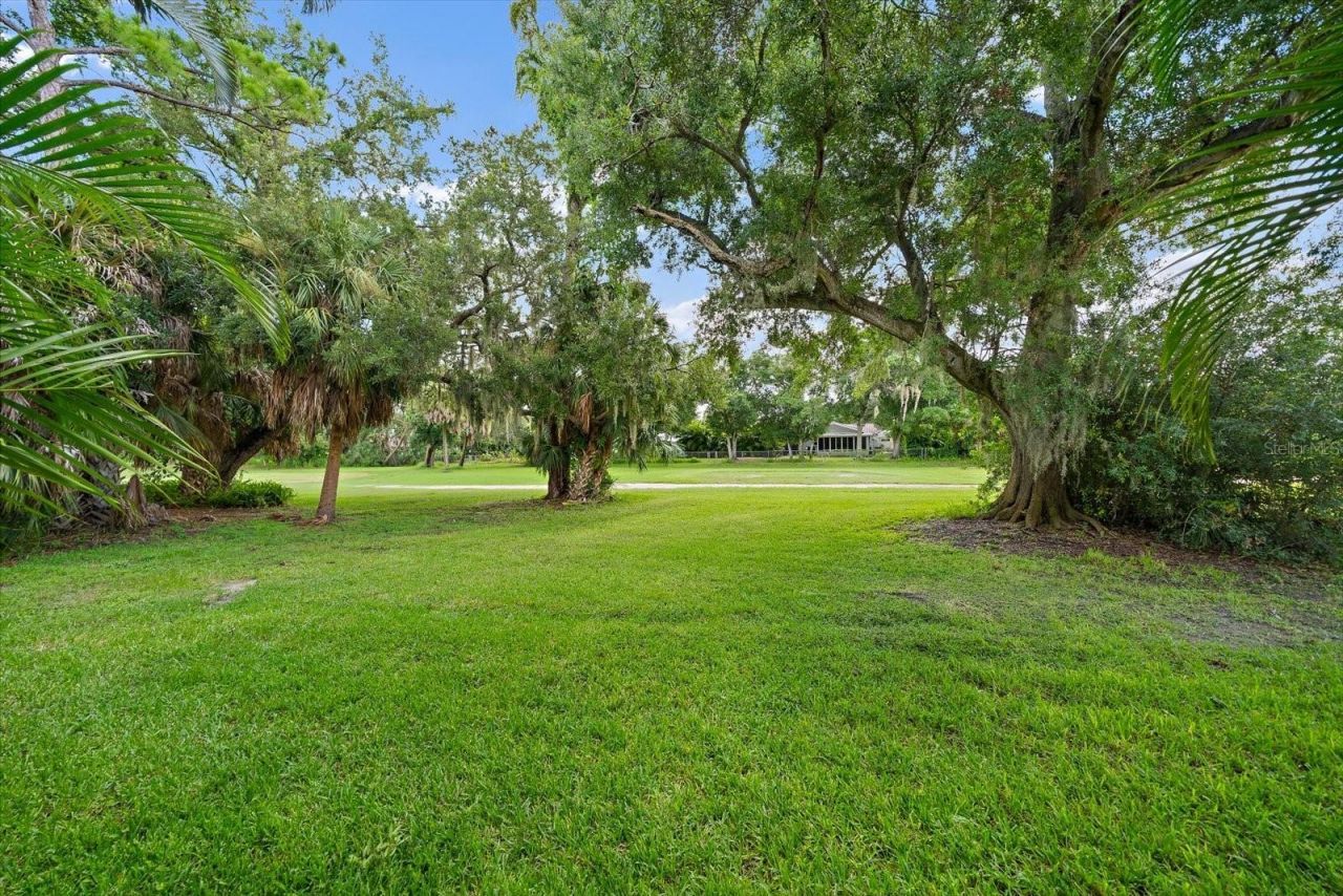1927 Toucan Way, Unit 306, Sarasota, FL 34232 Photo