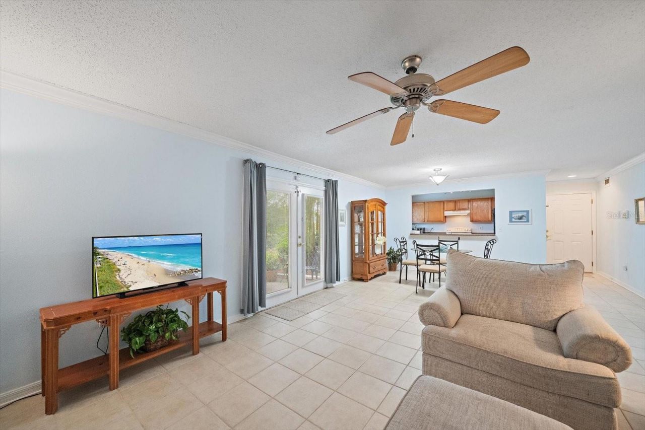 1927 Toucan Way, Unit 306, Sarasota, FL 34232 Photo