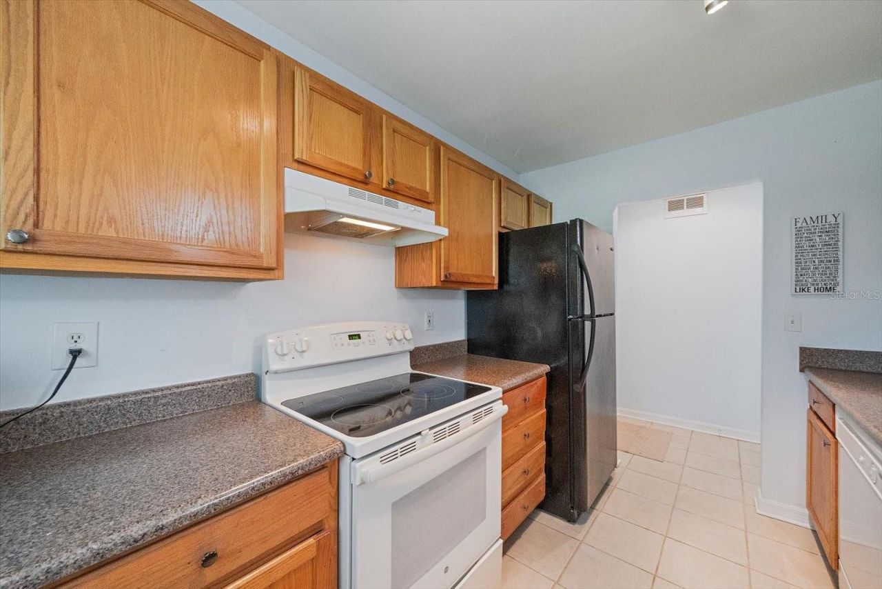 1927 Toucan Way, Unit 306, Sarasota, FL 34232 Photo