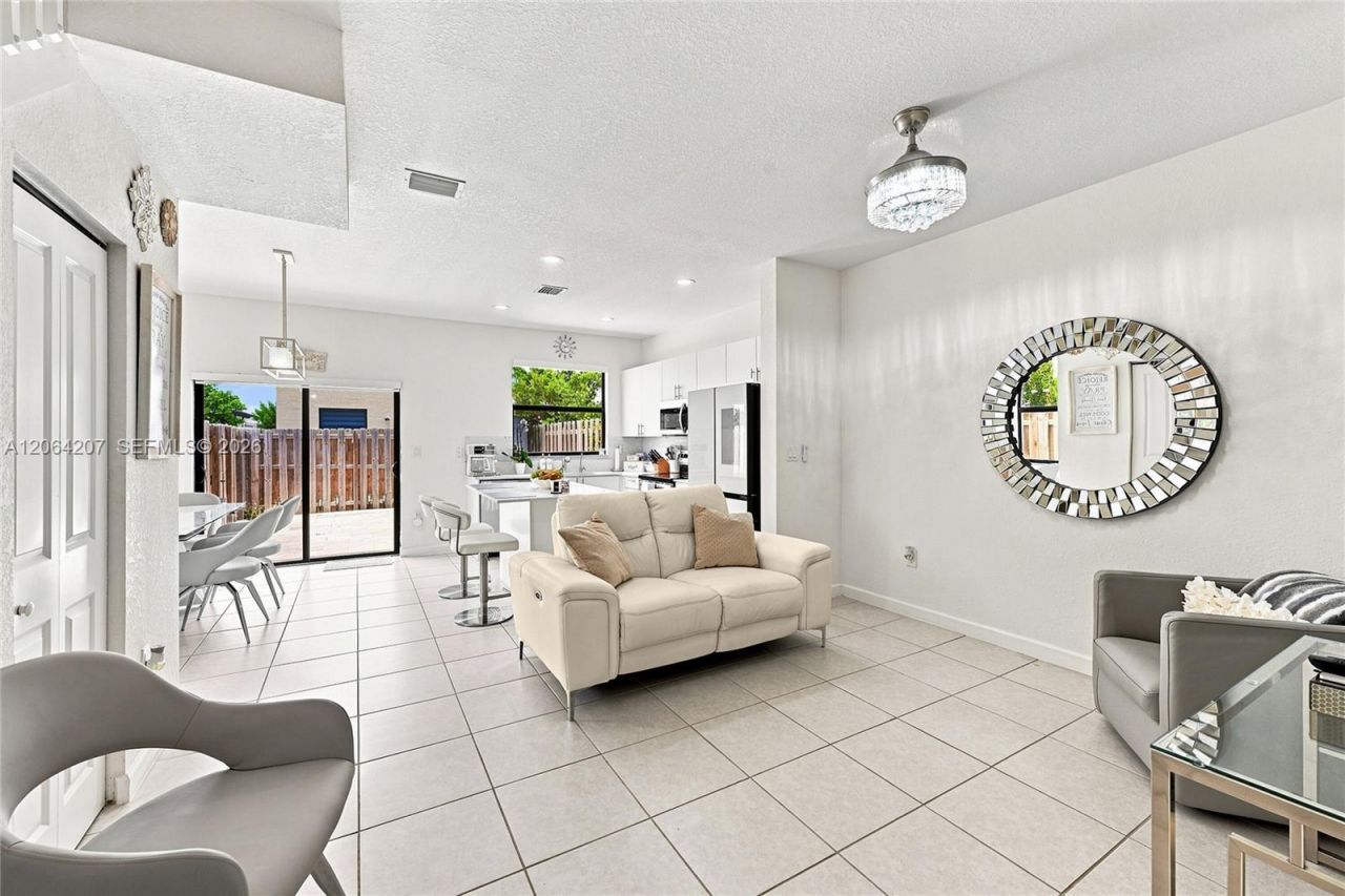 12957 SW 232nd Ln, Homestead, FL 33032 Photo