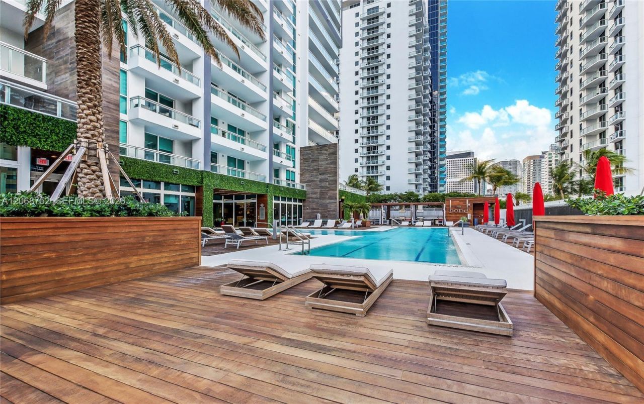 1080 Brickell Ave , Unit 4401, Miami, FL 33131 Photo