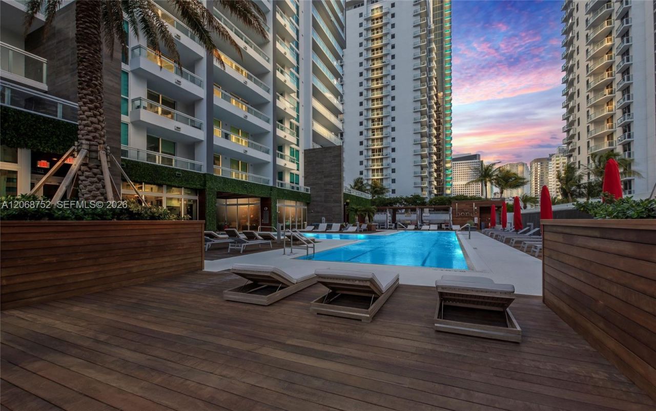 1080 Brickell Ave , Unit 4401, Miami, FL 33131 Photo
