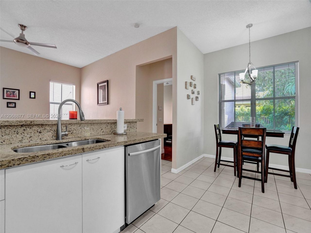 938 Bluewood Ter , Weston, FL 33327 Photo