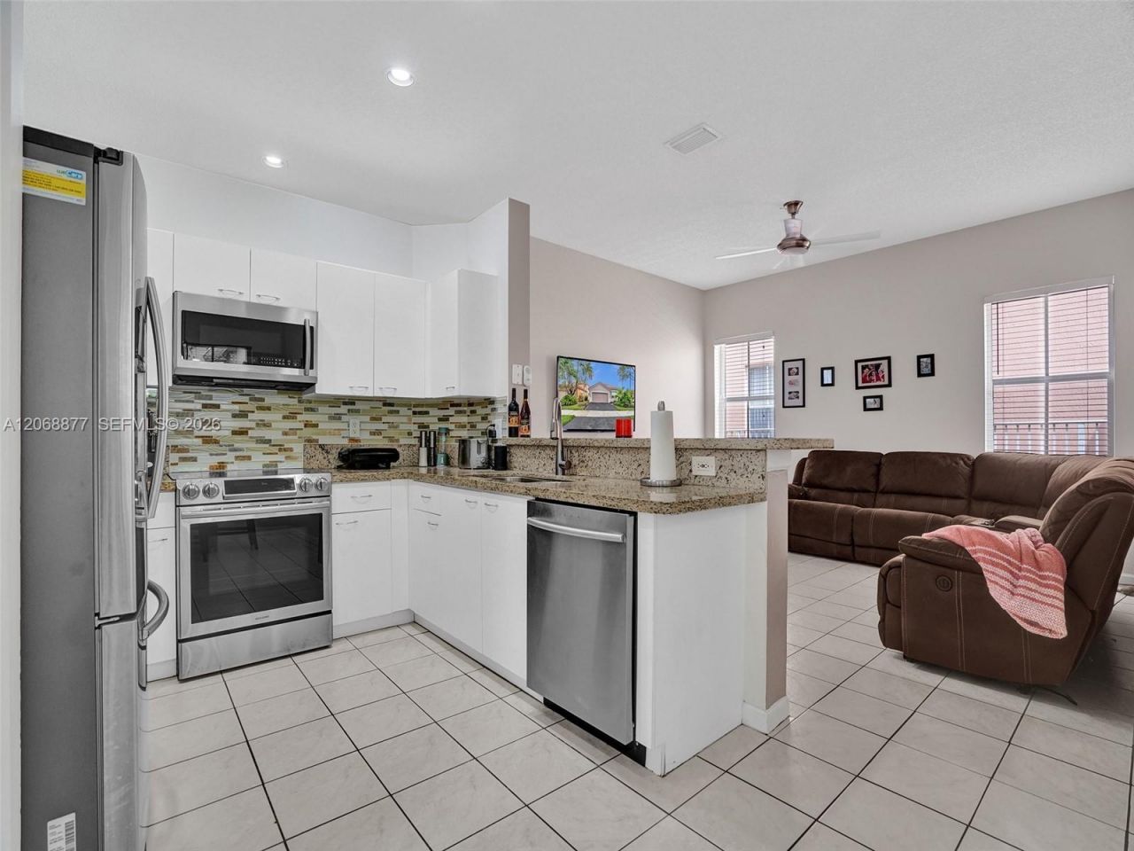 938 Bluewood Ter , Weston, FL 33327 Photo