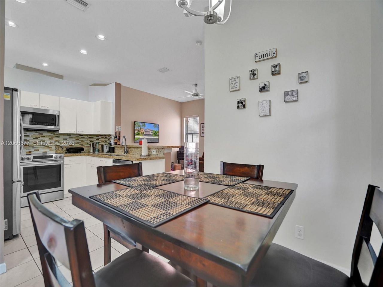 938 Bluewood Ter , Weston, FL 33327 Photo