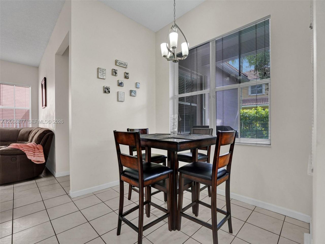 938 Bluewood Ter , Weston, FL 33327 Photo