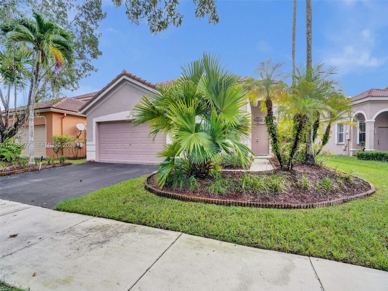 938 Bluewood Ter , Weston, FL 33327 Photo