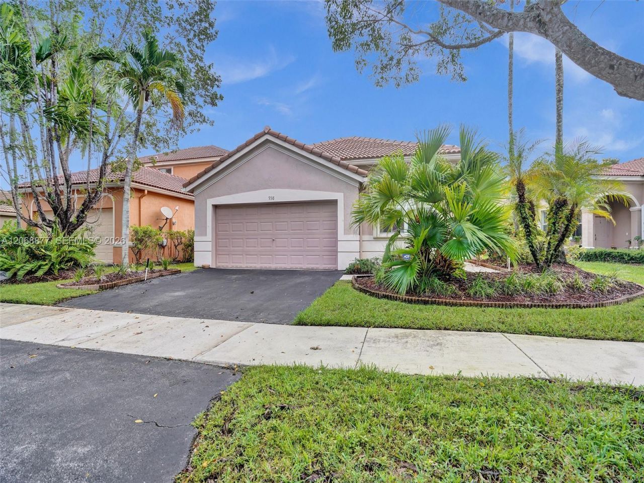 938 Bluewood Ter , Weston, FL 33327 Photo