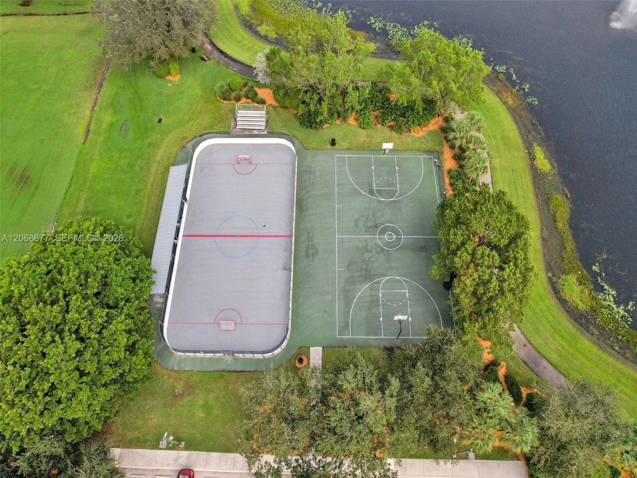 938 Bluewood Ter , Weston, FL 33327 Photo