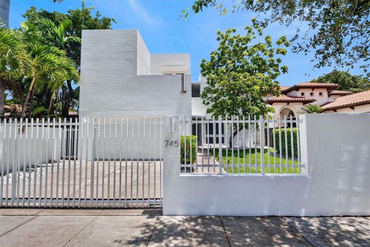 745 SW 22nd Rd, Miami, FL 33129 Photo