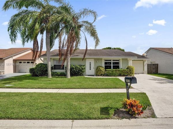 5451 Chicory Ln , Lake Worth, FL 33463