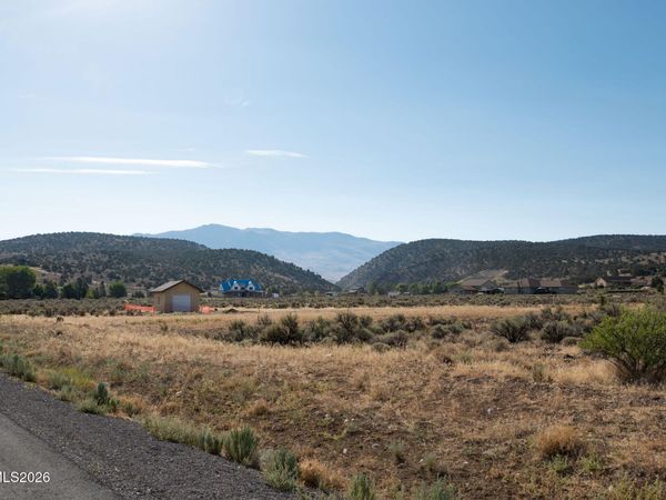 320 Veris Court, Gardnerville, NV 89410