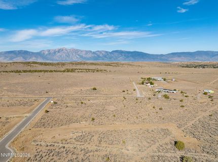 320 Veris Court, Gardnerville, NV 89410 Photo